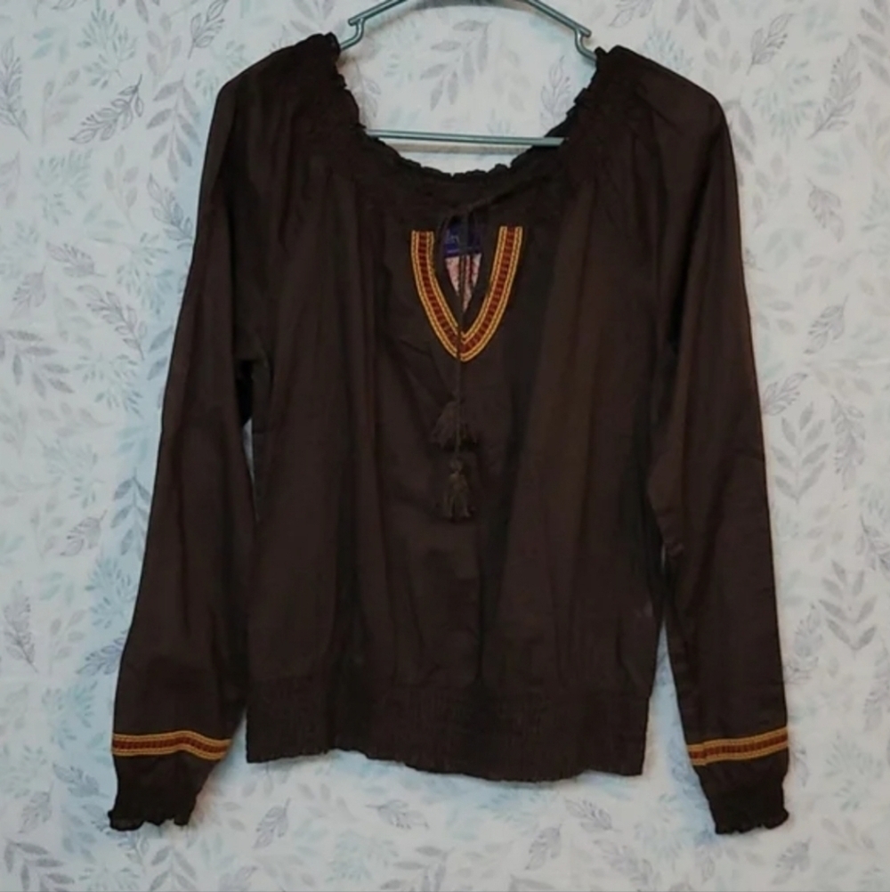 Miley Cyrus Boho Embroidered Off the Shoulder Top Blouse Size L